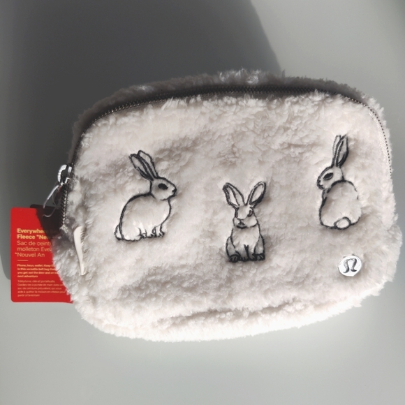 Lunar New Year Everywhere Belt Bag Rabbit Plush - Picture 1 of 3